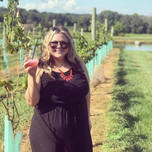 Meet your Posher, Paige lea